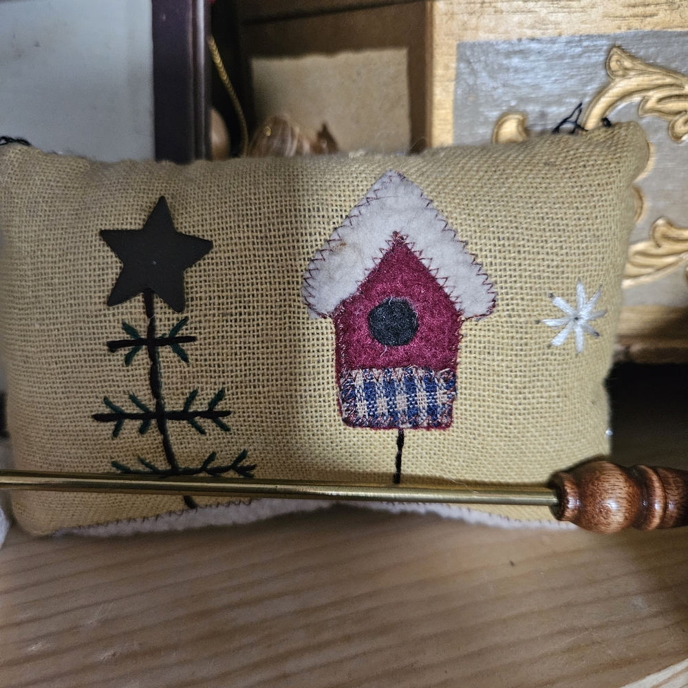Primitive Decor Bundle. Bean Pot, Pillow, Trinket Box, Basket & More